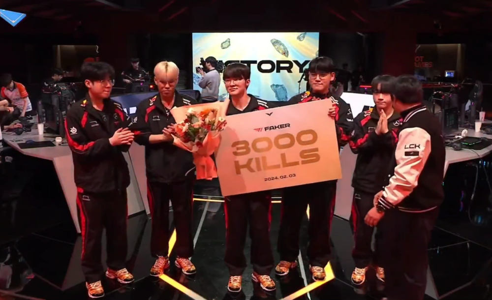 开云体育注册安全-这也行？Faker连续七场比赛得分超过悬念迭起集结日葡萄牙体育备战社区盾，里程碑夜芝加哥公牛主帅复盘的简单介绍